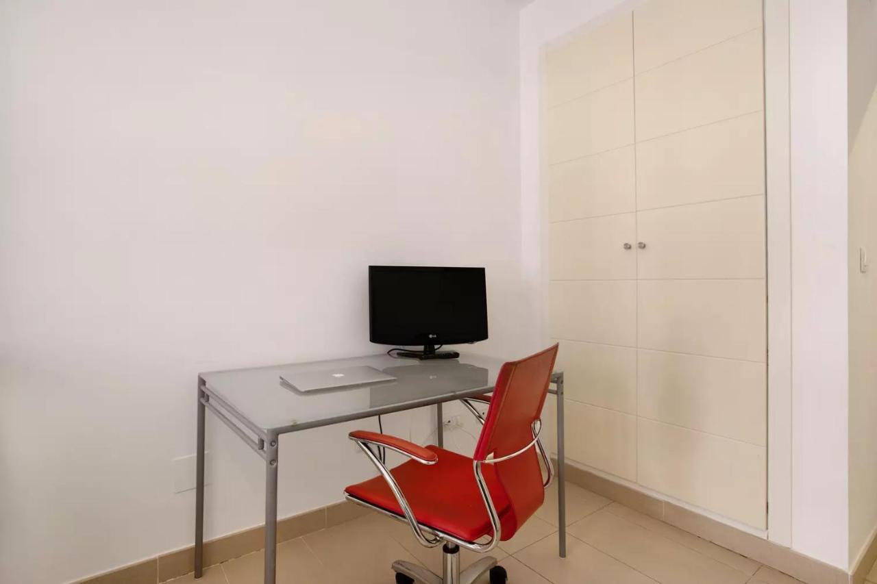 Malaga Campus Apartment Parking Included Kültér fotó